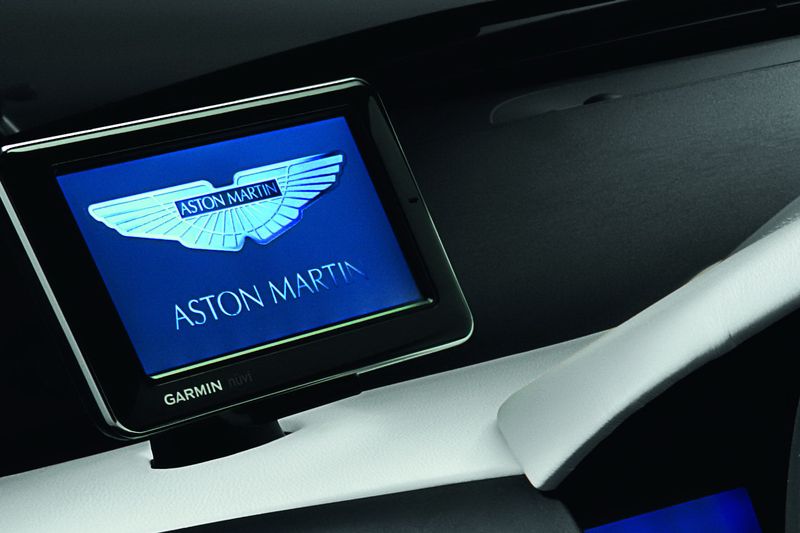 Aston Martin Cygnet Launch Edition (16 фото)
