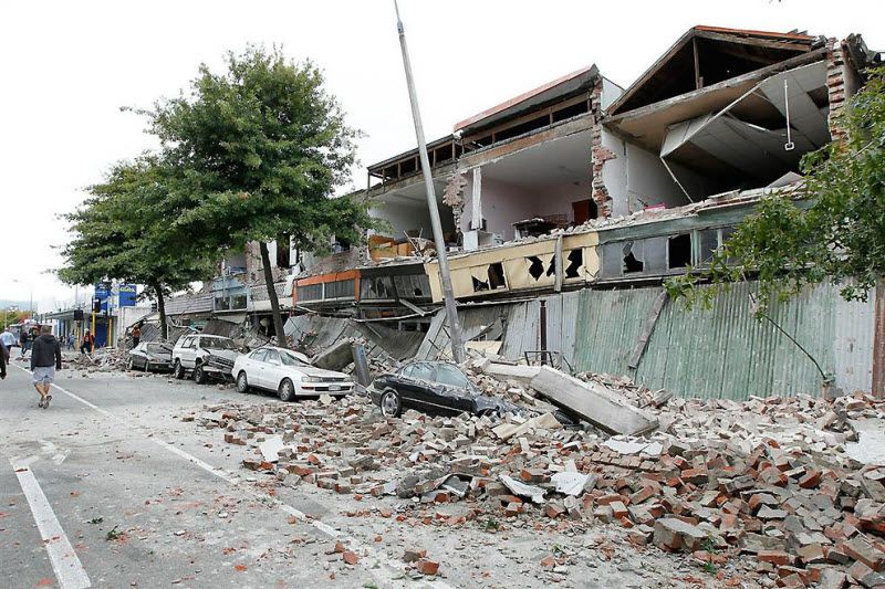 5. Землетрясение было зафиксировано в 12.51 вторника по местному времени (22.51 понедельника мск). (Martin Hunter / Getty Images)