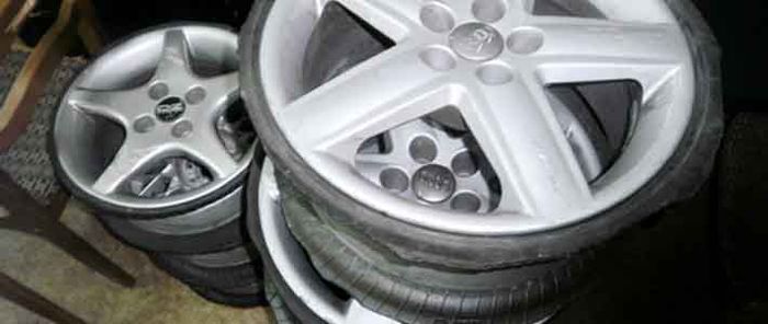 Минский бомж украл колеса и сдал диски на металлолом (2 фото)