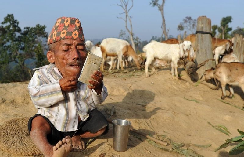 Самый маленький человек найден в непальской деревне (19 фото + 1 видео)