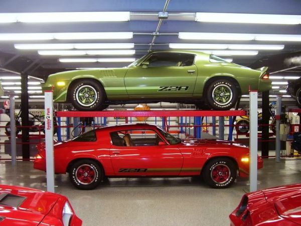 Большая коллекция Camaro и Firebirdов! (24 фото)