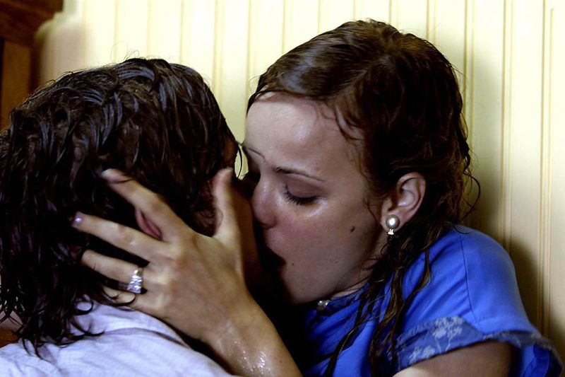 Cамые известные поцелуи (35 фото)