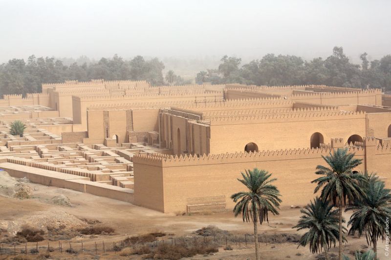 Дворец Саддама Хуссейна в Вавилоне (28 фото)