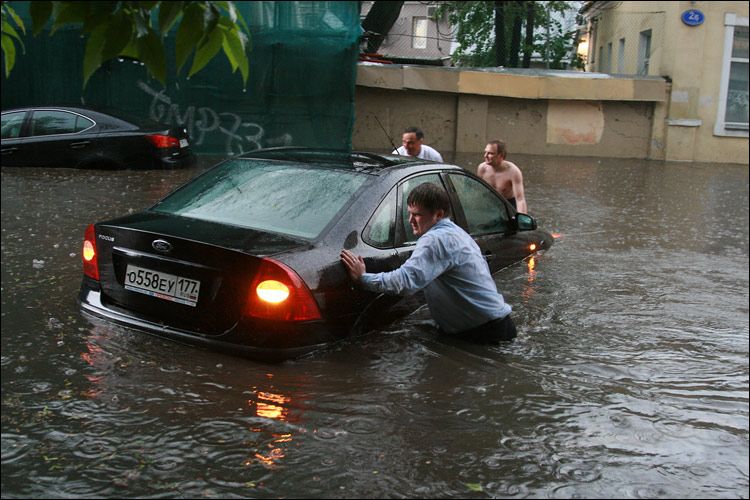 Потоп в Москве (14 фото)