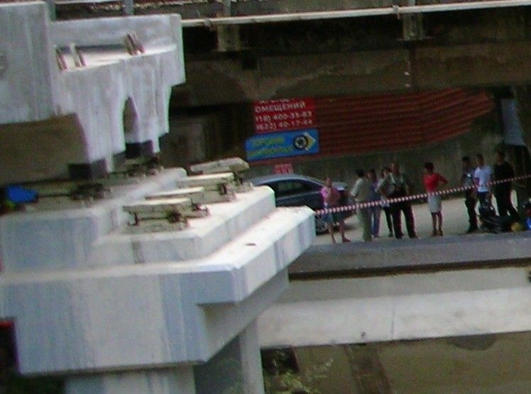 Страшная авария манипулятора Камаза в Сочи (25 фото)