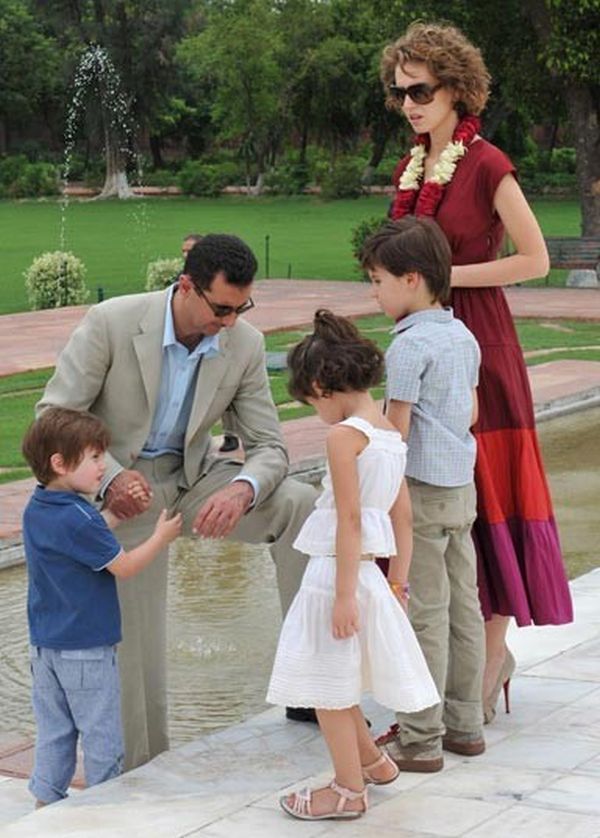 Президент Сирии с семьей (16 фото)