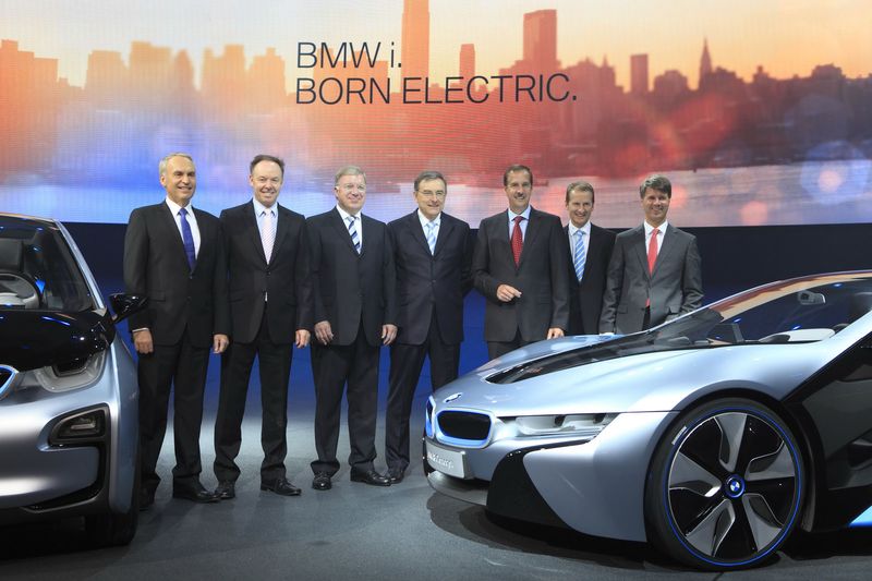 Два новых концепта BMW i3 и i8 (147 фото+6 видео)