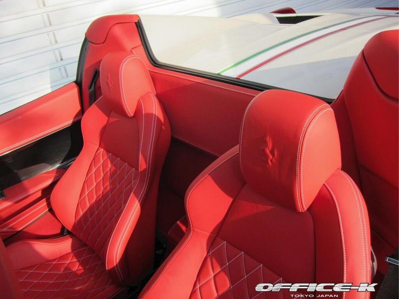 Ferrari 458 Italia Spider от японских тюнеров из Office-K (27 фото)