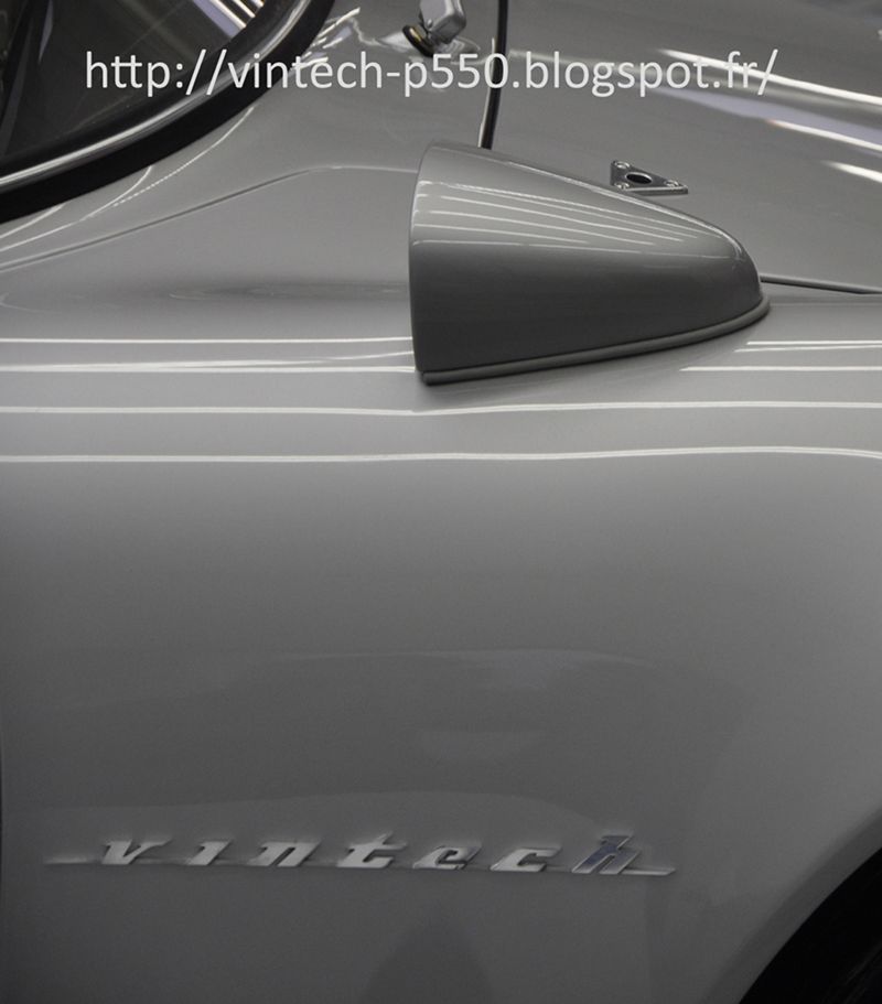Карбоновый спорткар P550 Tribute от  компании Vintech (13 фото)