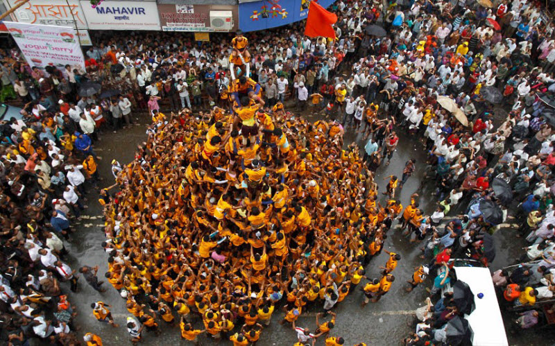 Индийский фестиваль Янмаштами (15 фото)