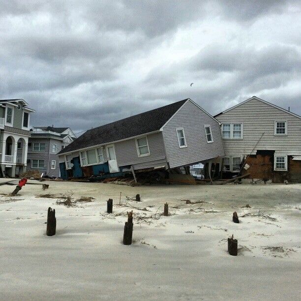 Ураган Сэнди натворил дел (153 фото + 2 гифки)