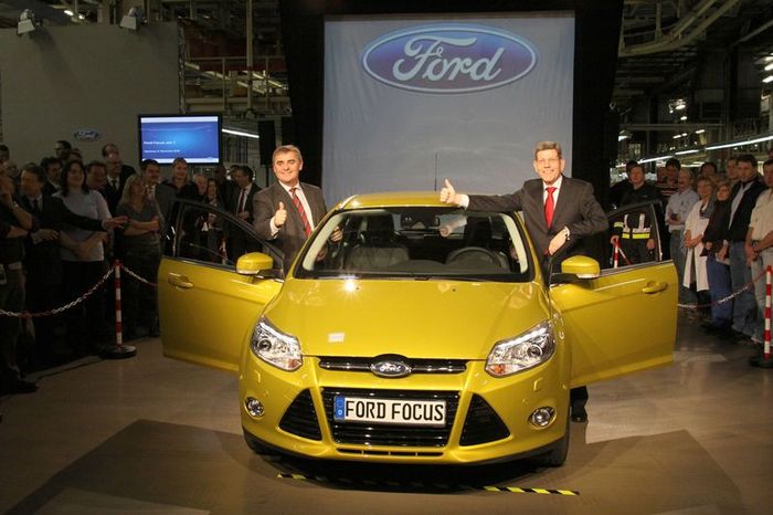 Началась сборка нового Ford Focus 3 (12 фото)