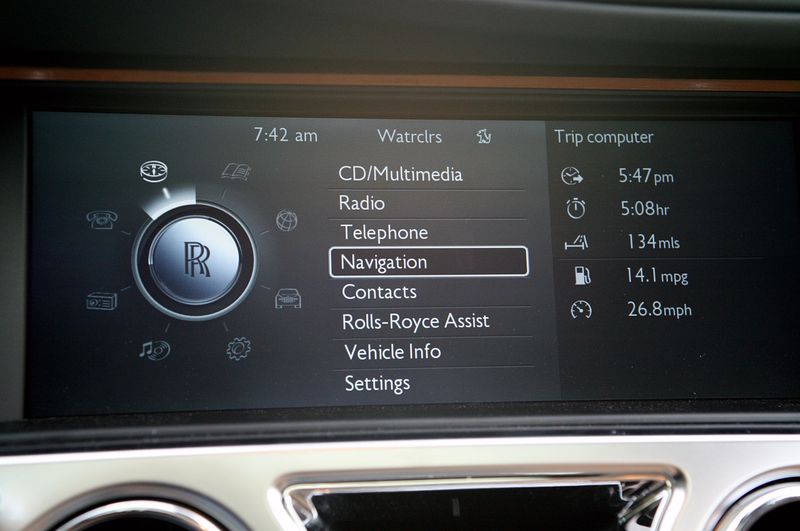 Rolls-Royce увеличит модельный ряд сразу на 3 модели (37 фото)