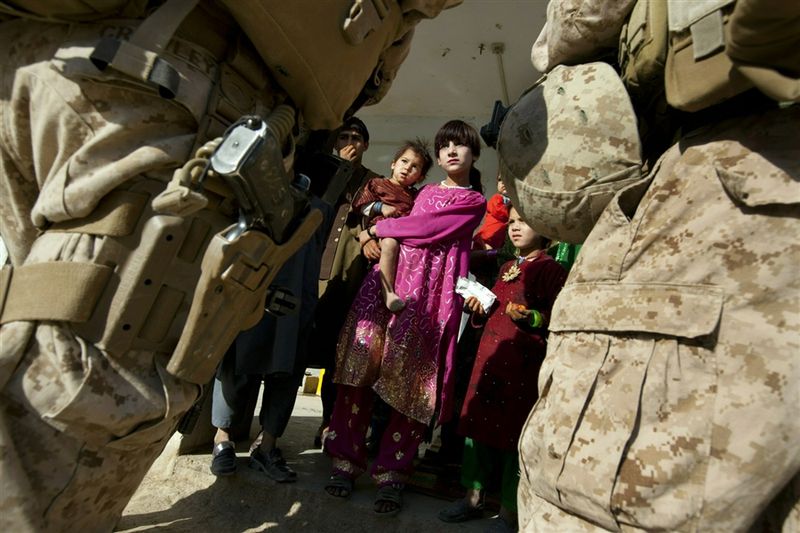 Женщины-военные в Афганистане (7 фото)