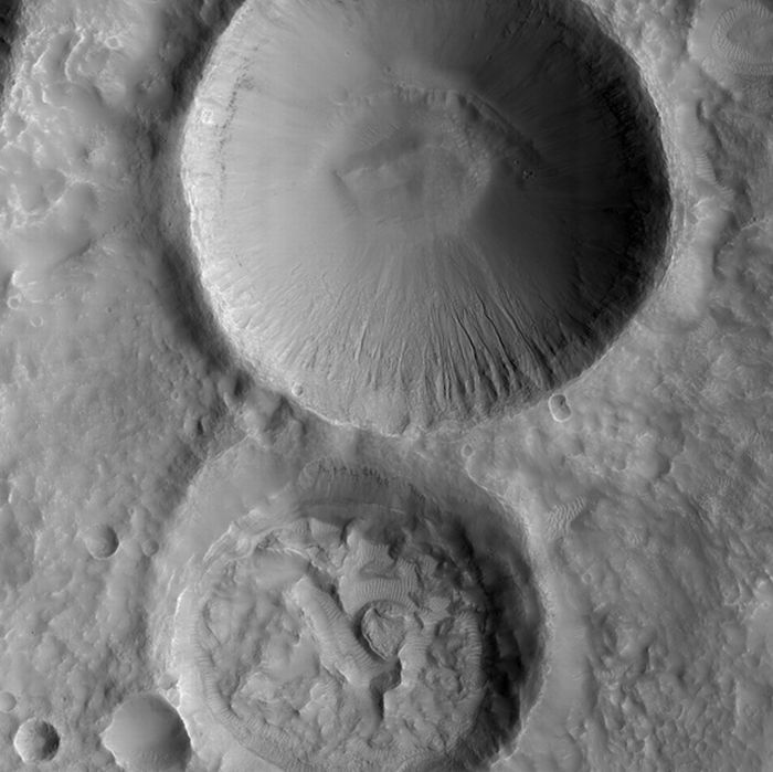 Свежие фотографии Марса (30 фото)