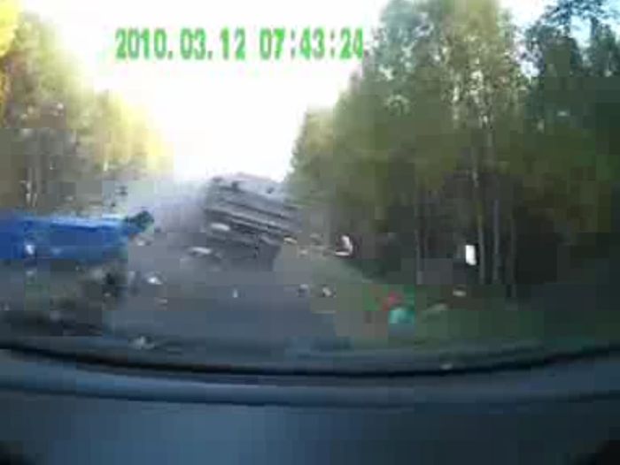 Авария дня часть 758 (фото+видео)