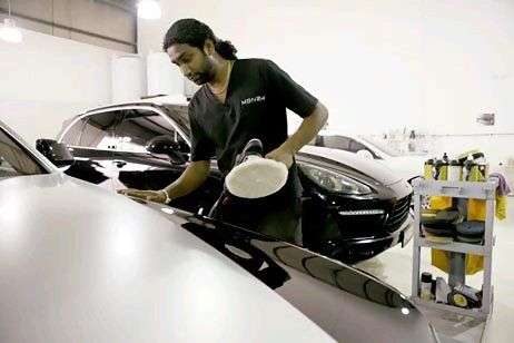 Самая дорогая в мире автомойка находится в ОАЭ (9 фото)