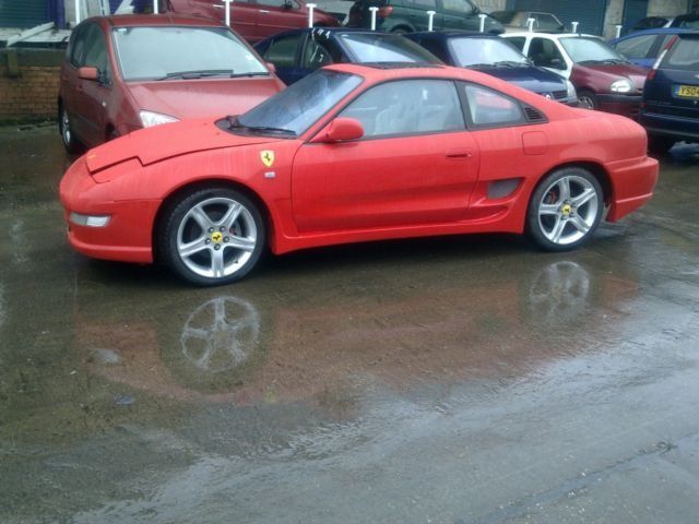Найдено на Ebay. Зверская реплика на Ferrari F355 (10 фото)