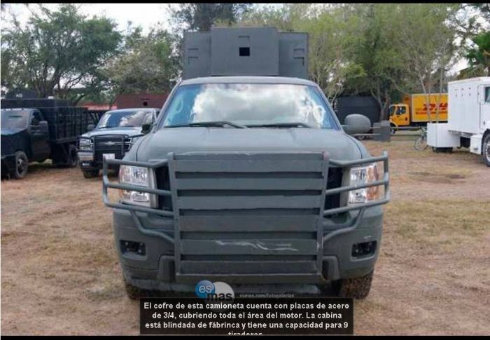Изъятые самодельные броневики нарко-картелей Мексики (32 фото)