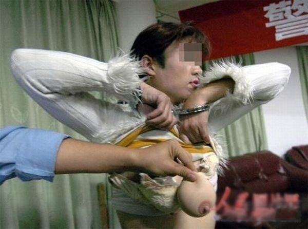 Китайская подделка проститутки (6 фото)