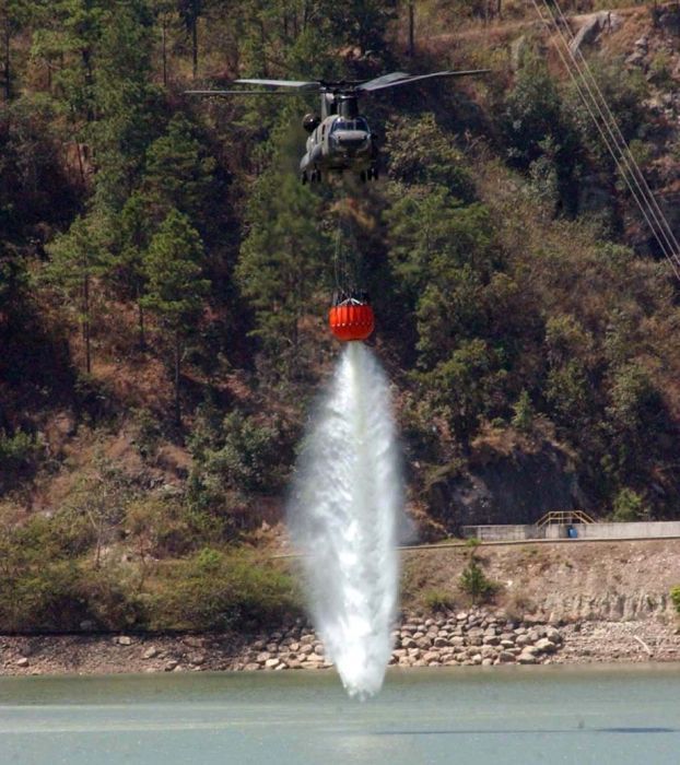 Двухвинтовой вертолет в действии (21 фото)