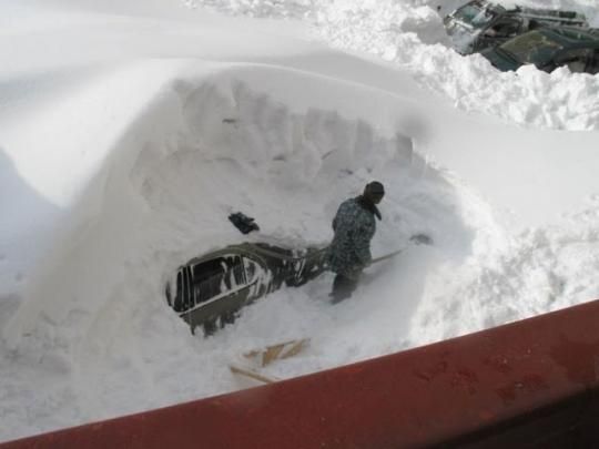 Думаете у Вас холодно? Зима в Норильске (8 фото)