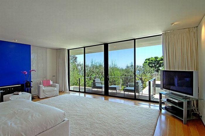Новый особняк Дженнифер Энистон стоимостью 21 000 000$ (44 фото)