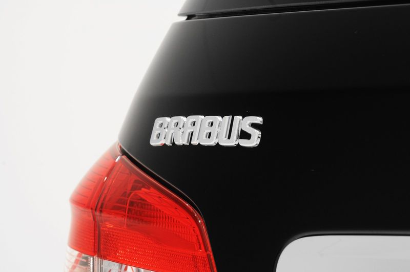 Mercedes-Benz B-Class получил тюнинг пакет от ателье Brabus (14 фото)