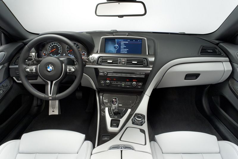 Компания BMW показала купе и кабриолет 6-серии в М-пакете (32 фото)