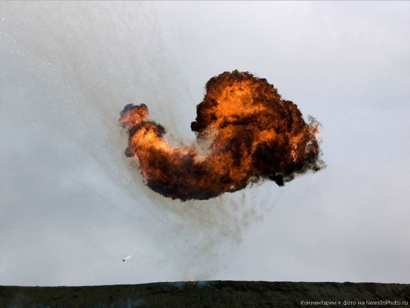 Взрывы в воздухе (21 фото)