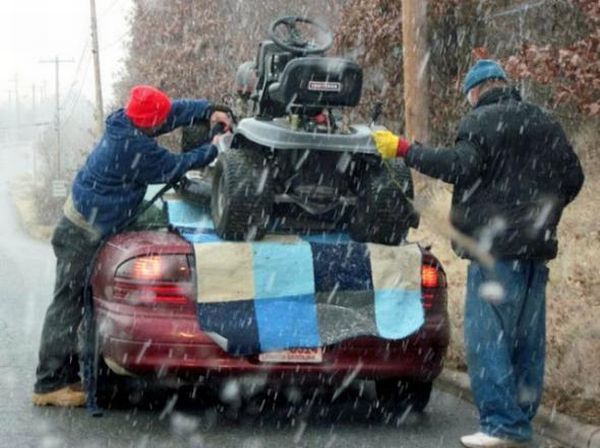 Подборка неудачников и смешных ситуаций на дороге (45 фото)