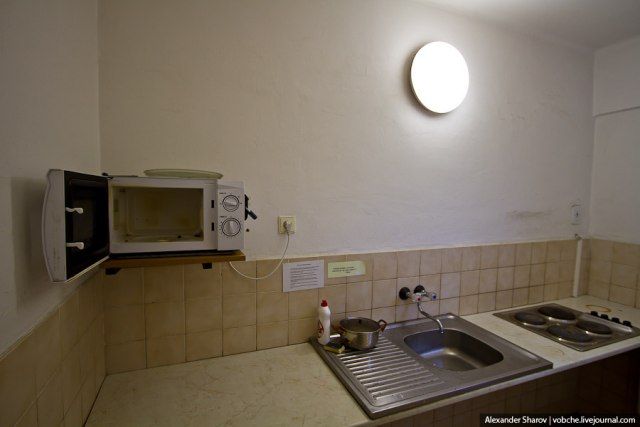 Крупнейшее общежитие Праги (28 фото)