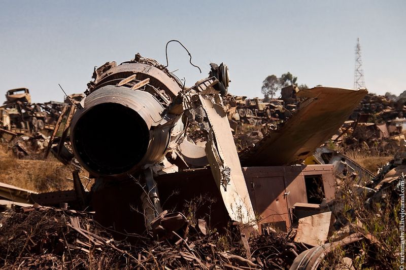 Кладбище танков в Эритрее (30 фото + текст)