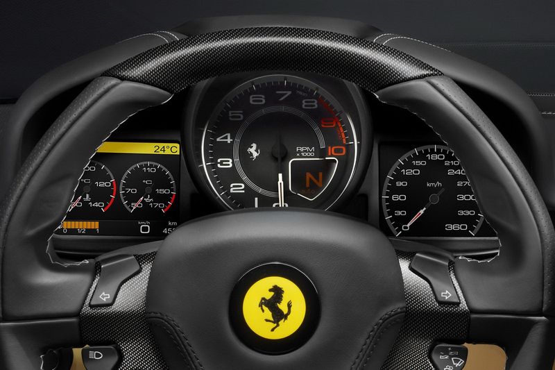 Компания Ferrari официально представила новую модель - F12 Berlinetta (15 фото+2 видео)