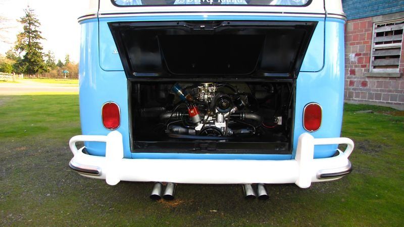 Уникальный Volkswagen Hippie Bus 1964 года продают на аукционе (25 фото+2 видео)