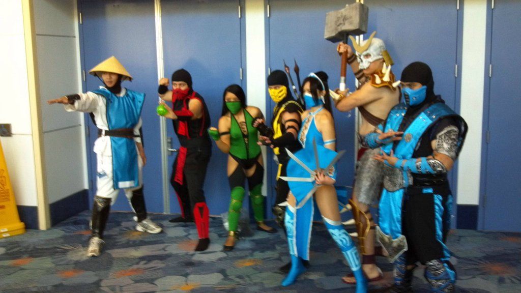 Самые занятные костюмчики на WonderCon 2012 (19 фото)