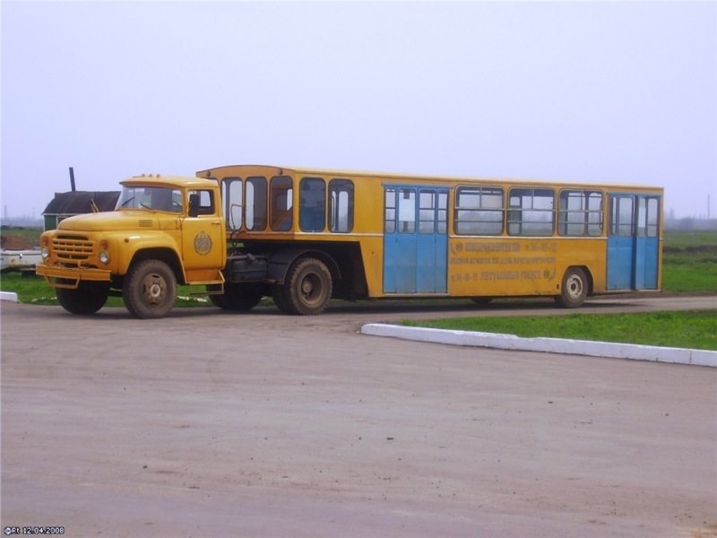 Чудо автобус из Одессы (3 фото)