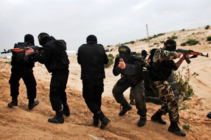 Палестинские боевики (15 фото)