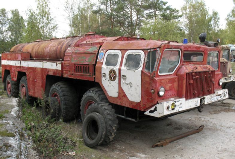 Аэродромный пожарный автомобиль на шасси МАЗ 7310