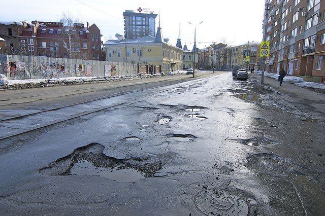 Самарские дороги или весеннее бездорожье (18 фото)