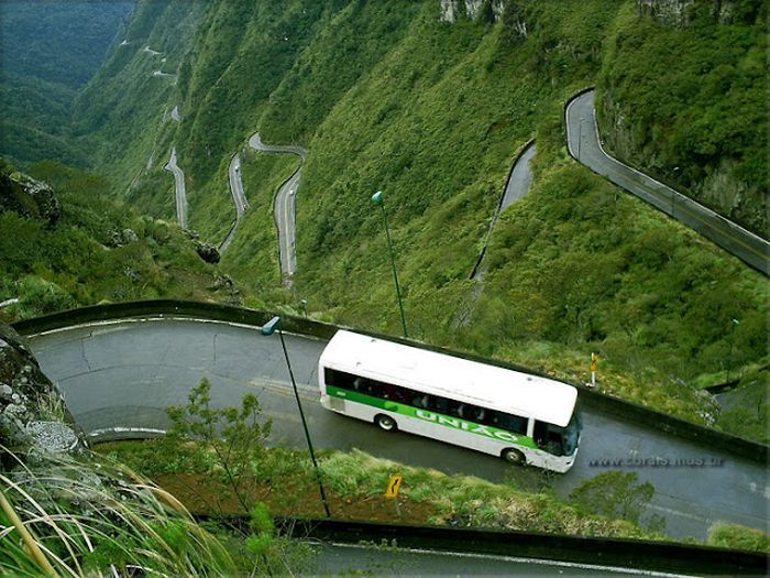 Подборка самых опасных дорог в мире (91 фото)