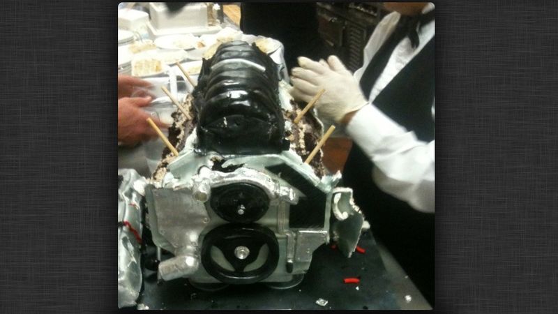 Это не просто двигатель - это съедобный двигатель! (6 фото)