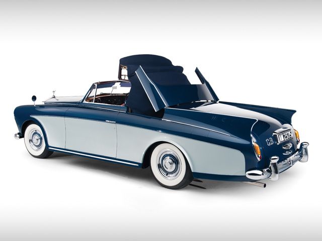 Один из двух в мире Rolls-Royce Silver Cloud продадут на аукционе (10 фото)