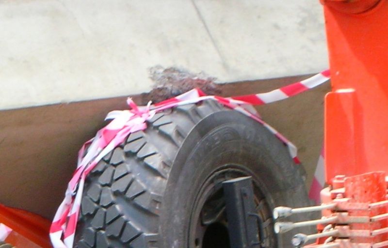 Страшная авария манипулятора Камаза в Сочи (25 фото)