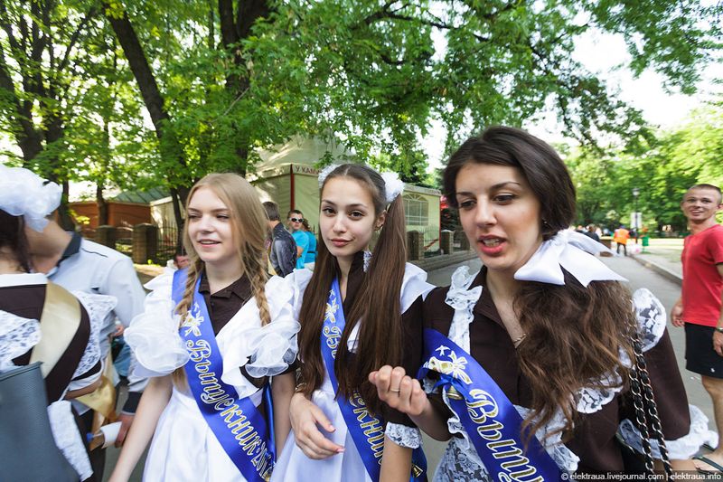 Мегаподборка: Выпускницы 2012 (264 фото)