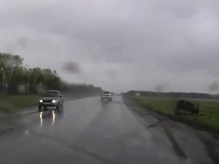 ДТП на мокрой дороге
