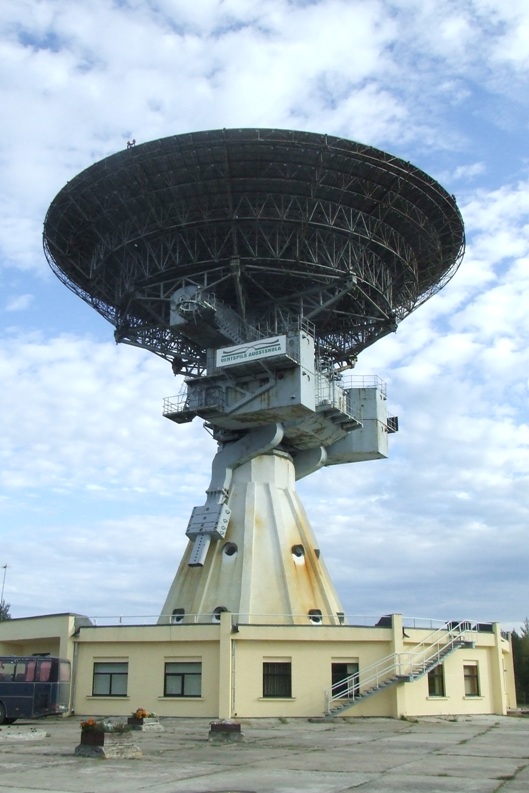 Советские радиотелескопы (14 фото)