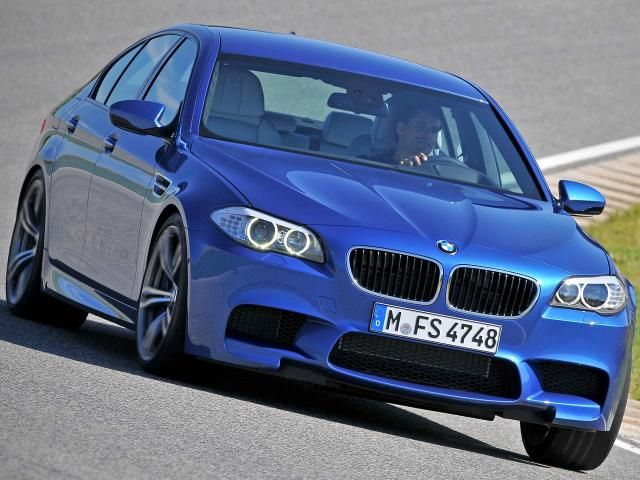 Официальная премьера BMW M5 F10 (39 фото)