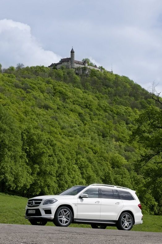 Mercedes GL обзавелся версией от AMG (24 фото)
