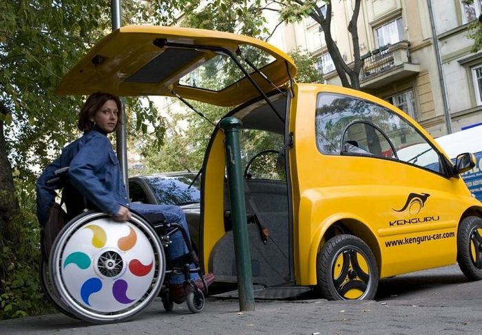 Электрокар для инвалидов от компании Community Cars (6 фото+видео)